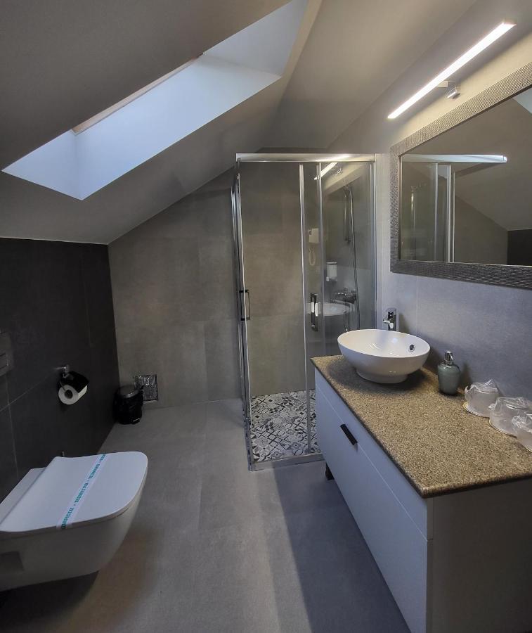 Xo Residence Arad Exteriör bild